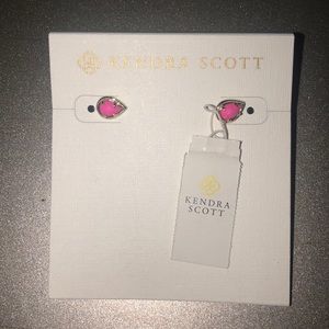 Kendra Scott studs